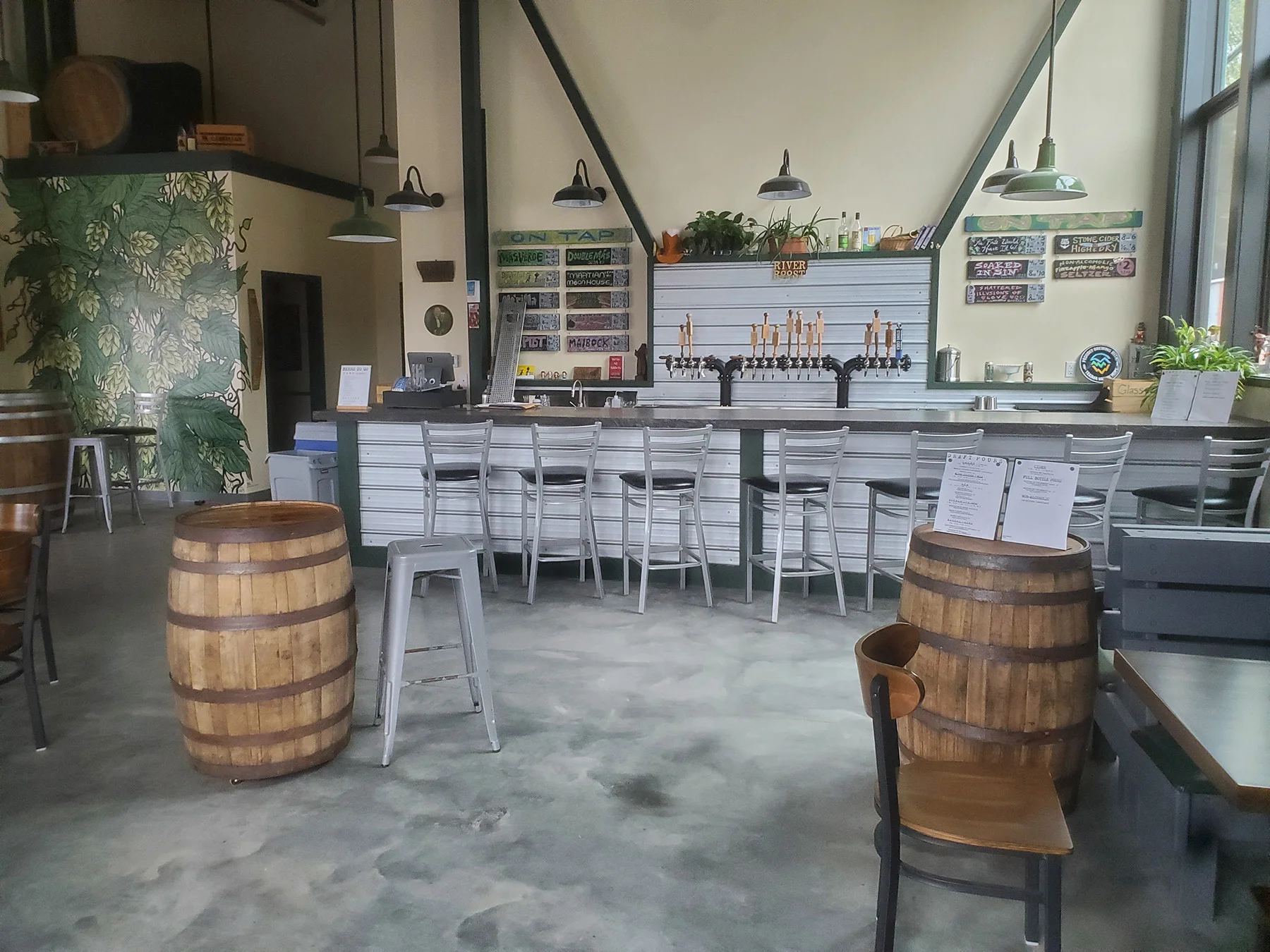 Image for the Point of Interest River Roost Brewery