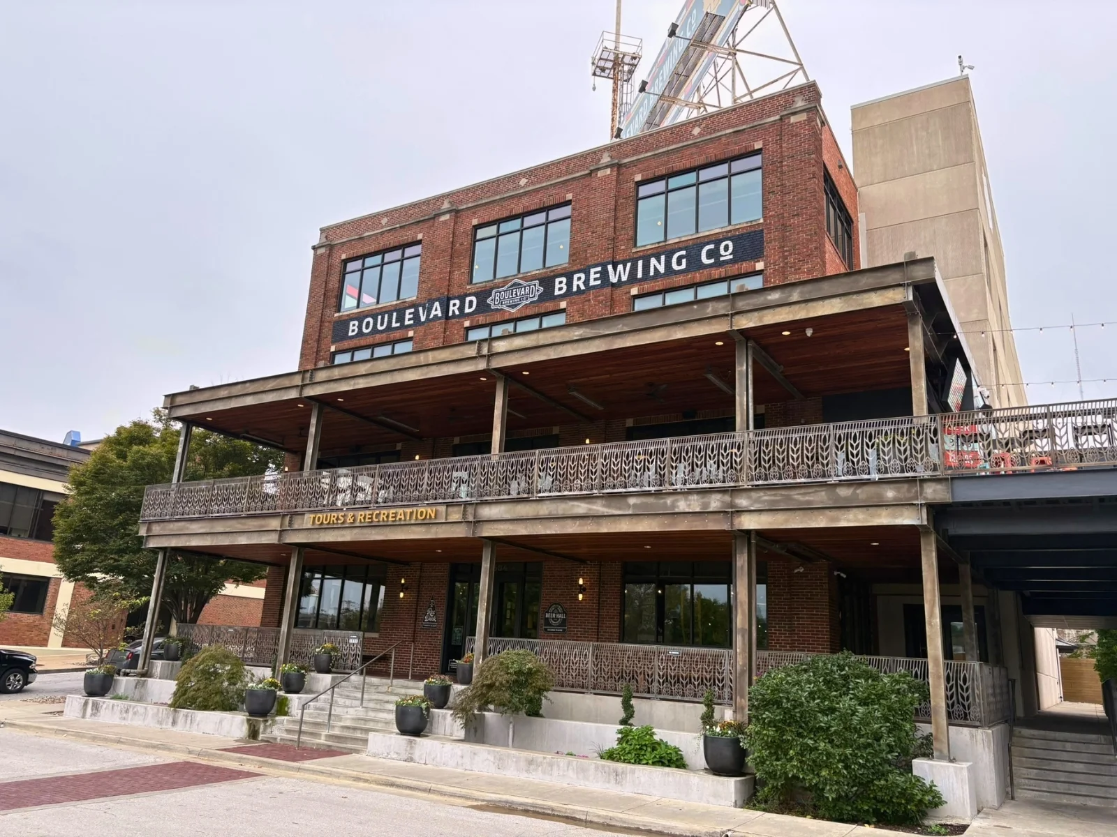 Image for the Point of Interest Boulevard Brewing Co. Beer Hall